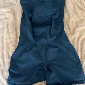 Blanqi maternity everyday shorts